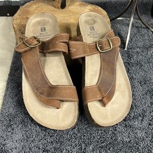 NWOT‎ White Mountain Leather sandals size 7/7.5